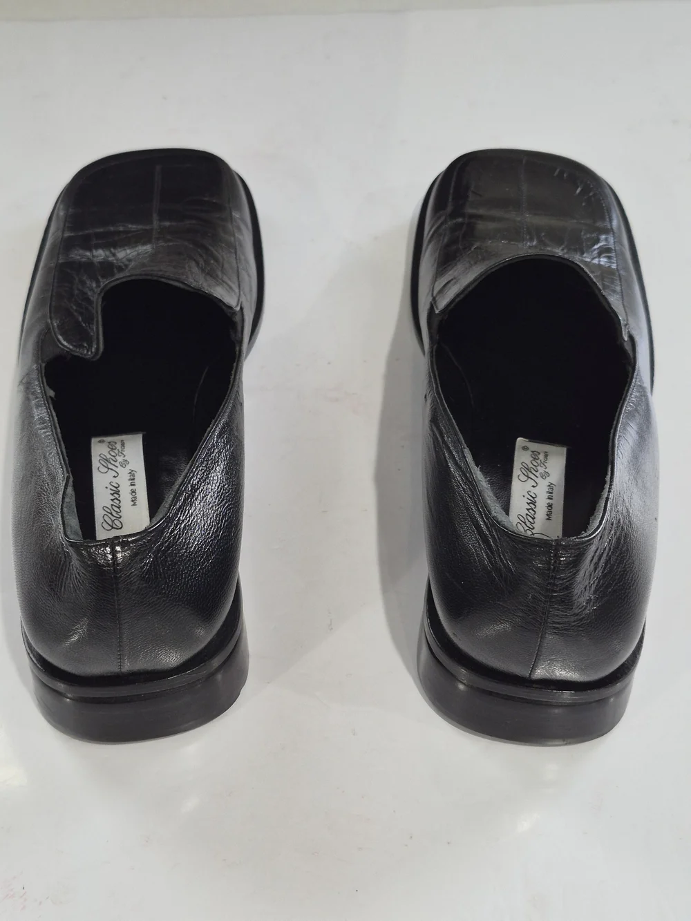 Classic Men's Black Leather Slip-On Loafers Size  10.5-11